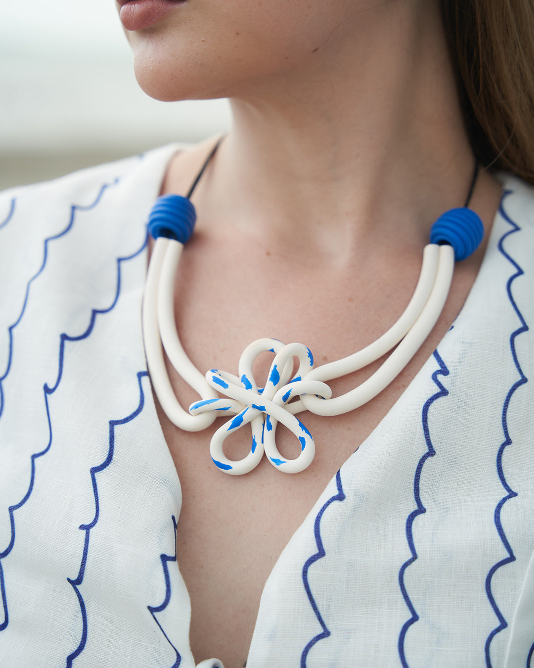 Curvy Bold Necklace -